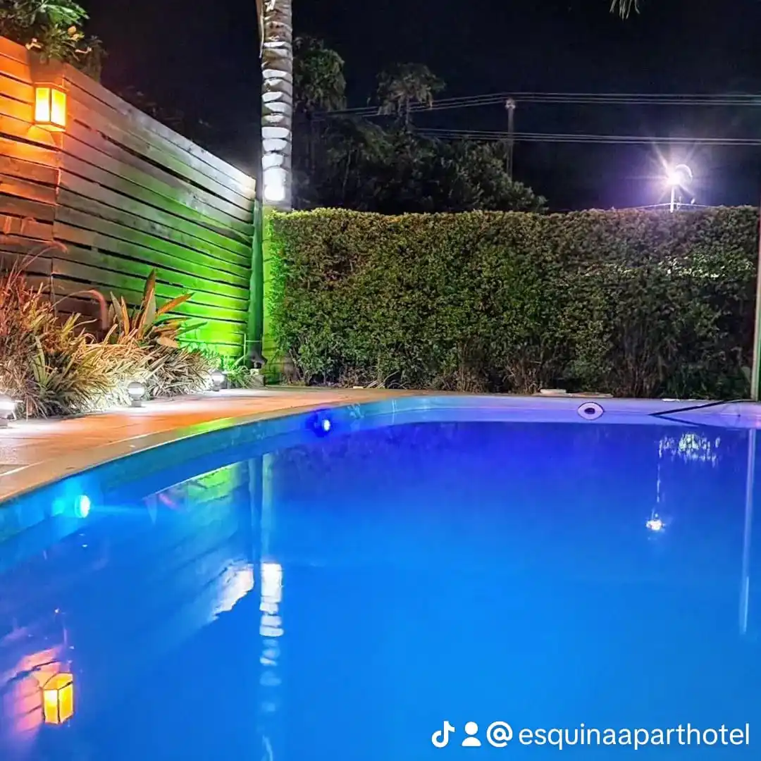 Esquina Apart Hotel