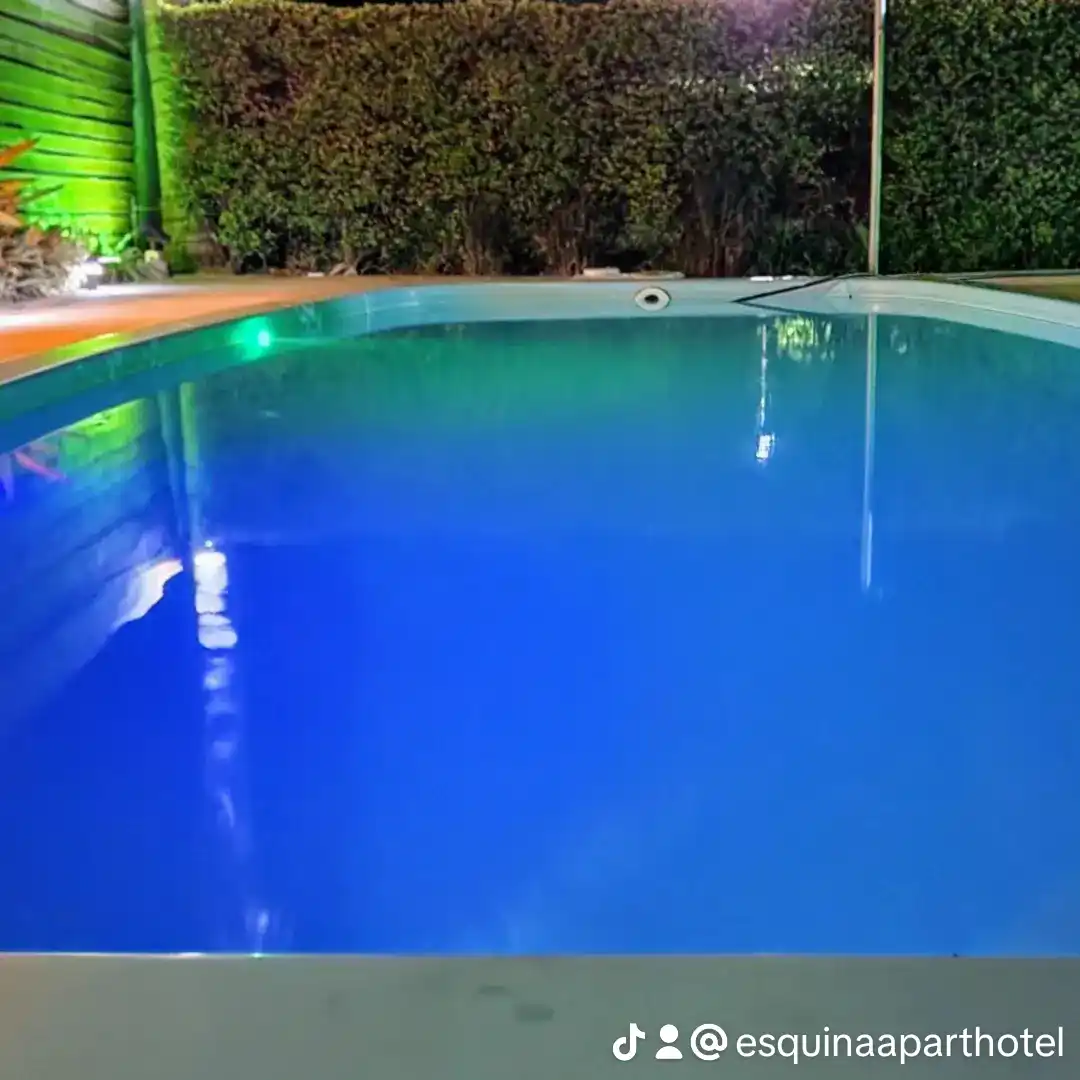 Esquina Apart Hotel