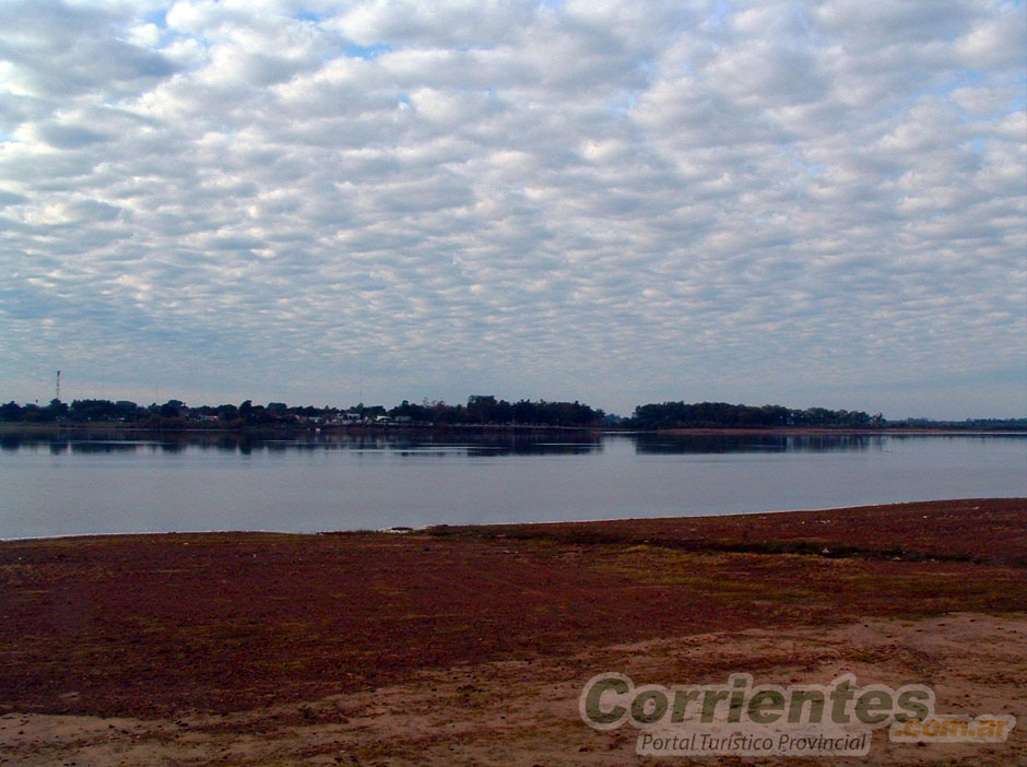 Pesca en Monte Caseros - Imagen: Corrientes.com.ar