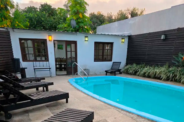 Esquina Apart Hotel