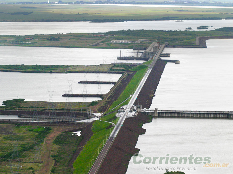 Represa Yacyretá en Corrientes - Imagen: Corrientes.com.ar